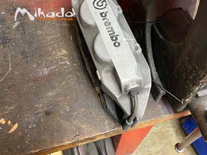 Étrier avant brembo r3 max 4