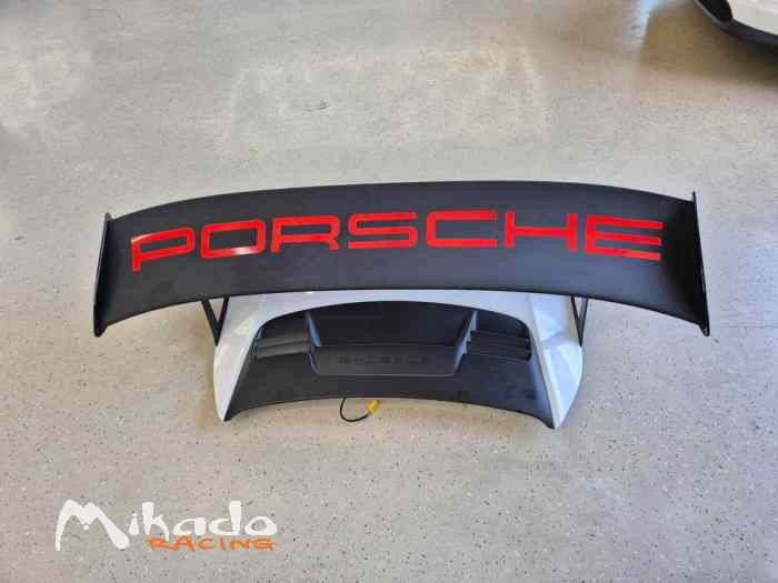 AILERON OU BECQUET ARRIÈRE PORSCHE GT3 RS 0