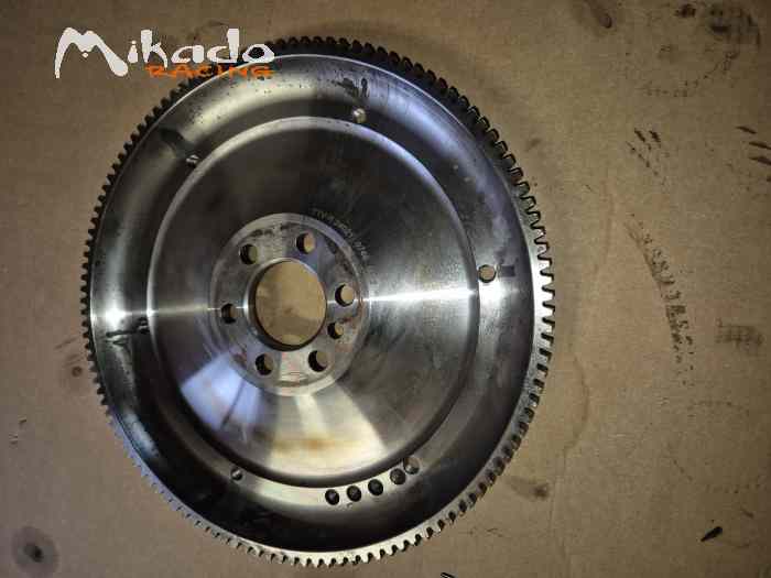 Volant moteur Tu5jp4 0