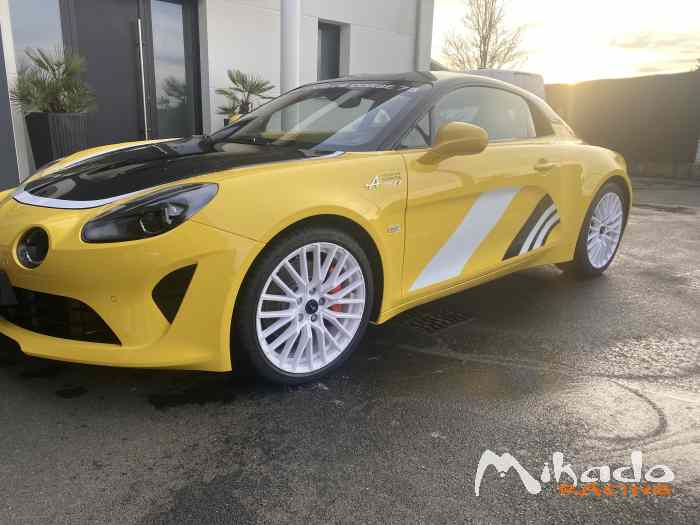 Alpine A110 TOUR DE CORSE 1