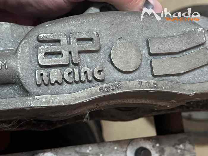 Frein AV 4 pistons+ disque sur bol 1