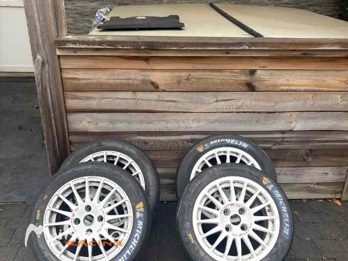 4 roues oz 15 monte Michelin r11