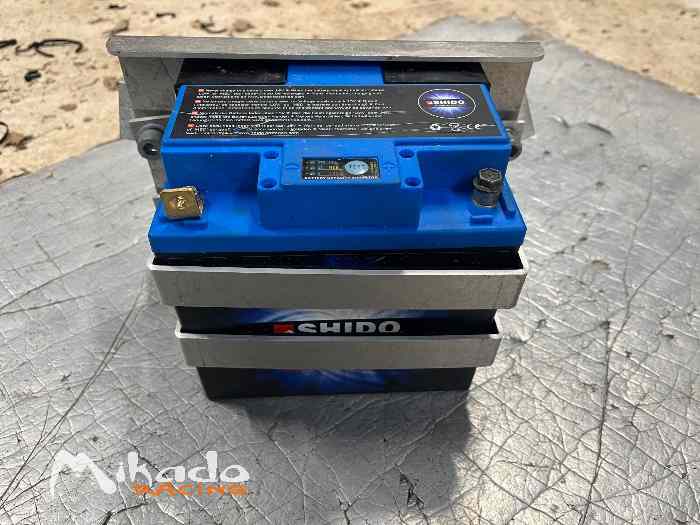 Batterie lithium shido 30 A avec support 0