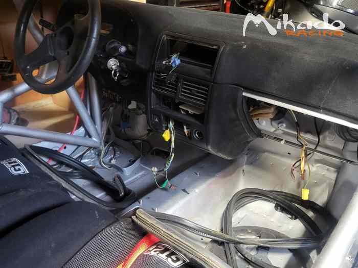 AX sport TU 8S F2000 à finir ou pour pièces 2