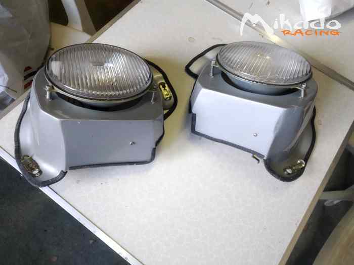 RAMPE LONGUE + PHARES DE VIRAGE XENON 306 MAXI 3