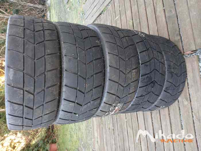 Lot Pneus Hankook 18 pouces
