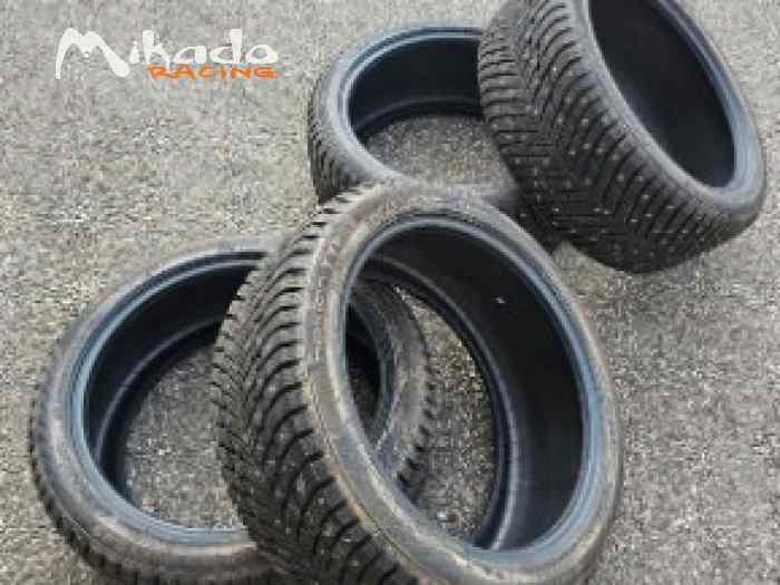 Pneus Clouté 19 Nokian HAKKAPELIITA 10 2