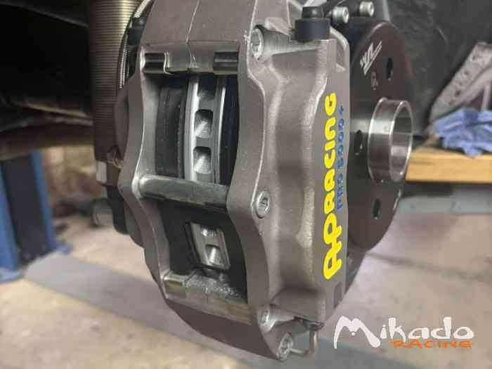 BMW E30 entraxe 4x100 Kits Freinage AP RACING AV et ou AR. 2