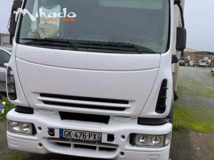 Camion assistance iveco 1
