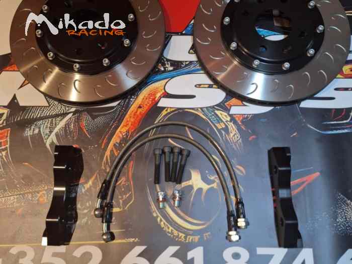 Peugeot et Citroen Kit Freinage AP RACING 4 Pistons Compétition F2000. 0