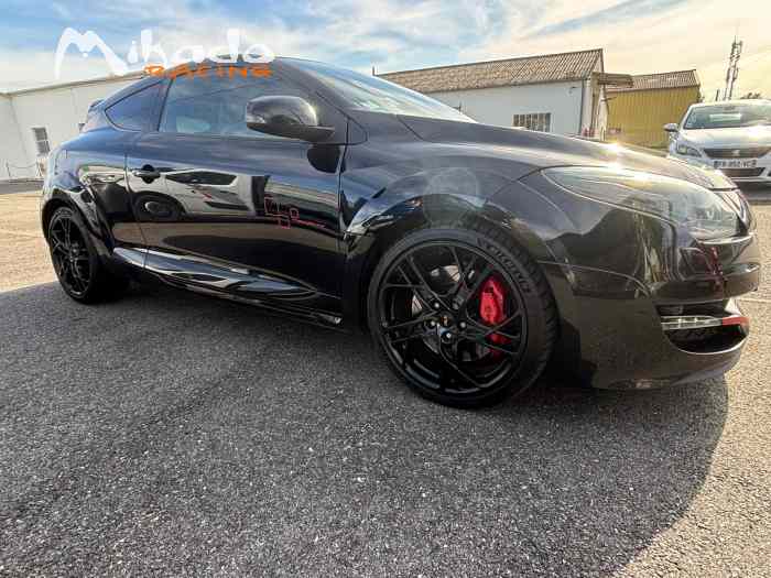 Renault megane coupé 3 RS TROPHY phase 2 0