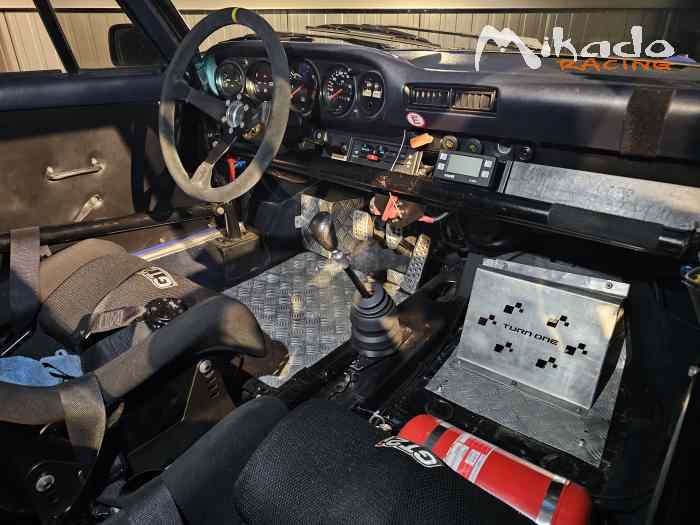 Porsche 911 3.0L SC Carrera Groupe 3 - De 1983, Passeport, VHC - VHRS 4