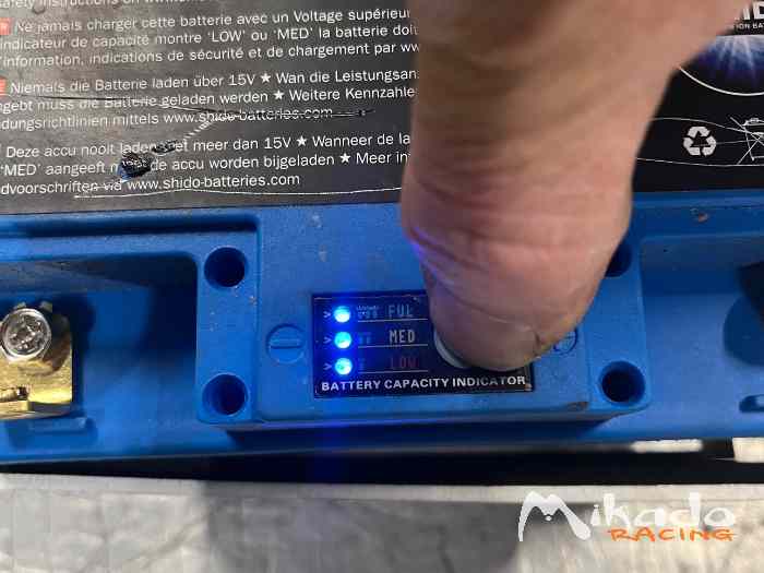 Batterie lithium shido 30 A avec support 1