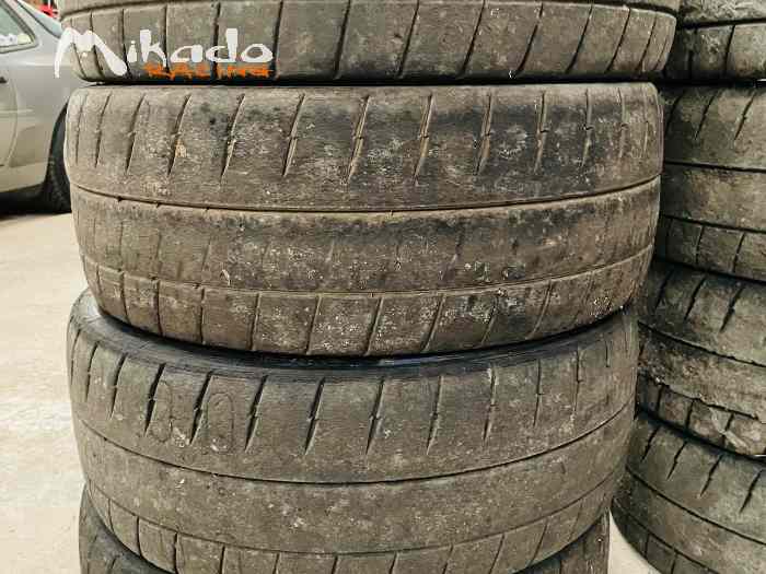 Lot pneus Michelin 20/65/18 4