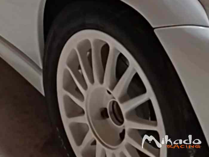 Jantes 15 pouces entraxe 4x108 0