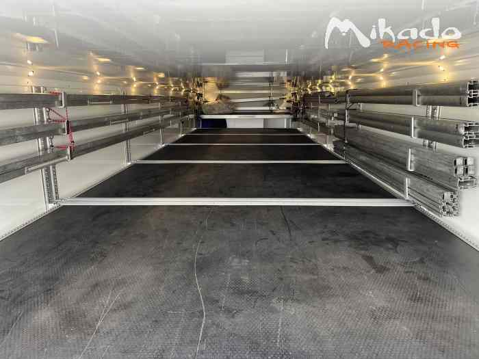 Semirimorchio Racing ASTACAR Z1 2021 4 Voitures plus Living 1