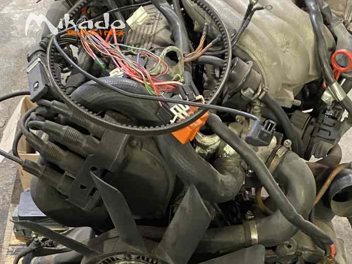 moteur complet BMW e30 M20B25