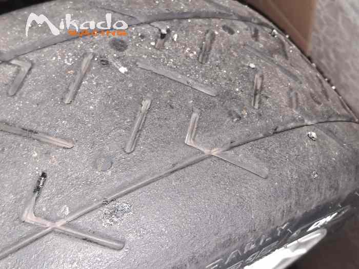 Pneus hoosier 15 pouces 5