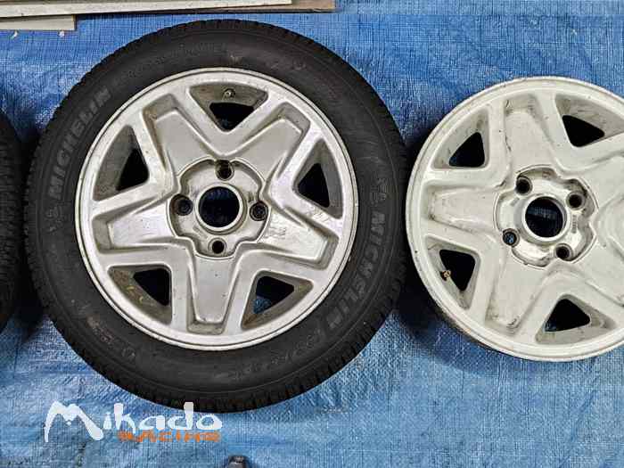 TOYOTA COROLLA AE86 Parts 5