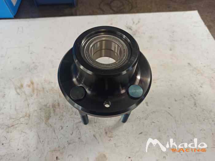 Moyeu arrière Clio gr.A complet 2