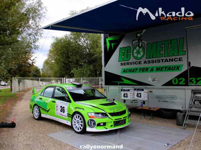Mitsubishi Evo 9 groupe a avec petit choc
