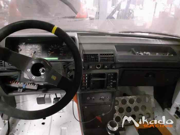 205 GTI ex groupe N idéal VHC 1