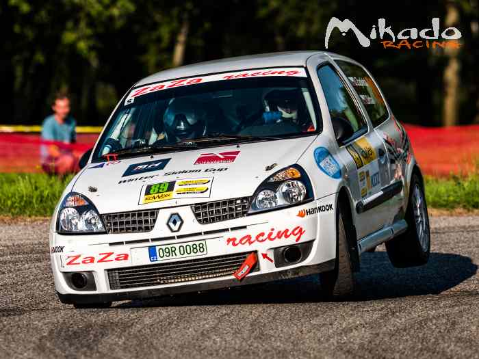 Renault Clio Sport rally 0