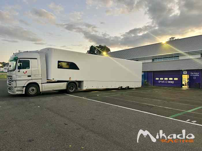 Semirimorchio Racing ASTACAR Z1 2021 4 Voitures plus Living 0