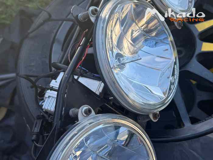 RAMPE PHARES CLIO RALLYE 5 RC5 1