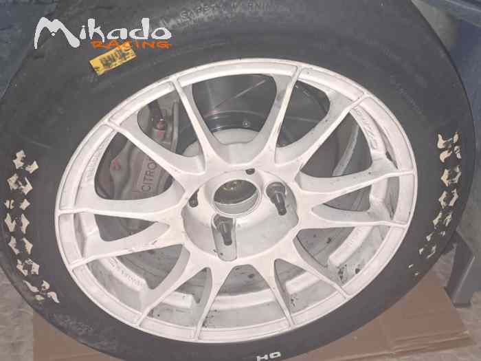 Pneus hoosier 15 pouces