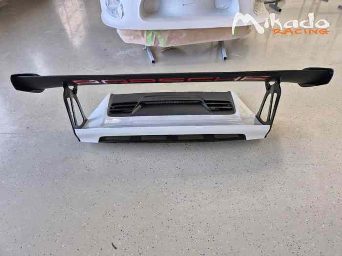 AILERON OU BECQUET ARRIÈRE PORSCHE GT3 RS 3