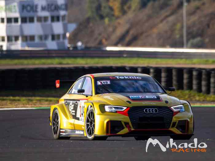 Audi RS3 LMS TCR