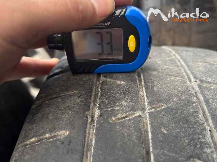 Pneu Hankook et Pirelli en 15 3