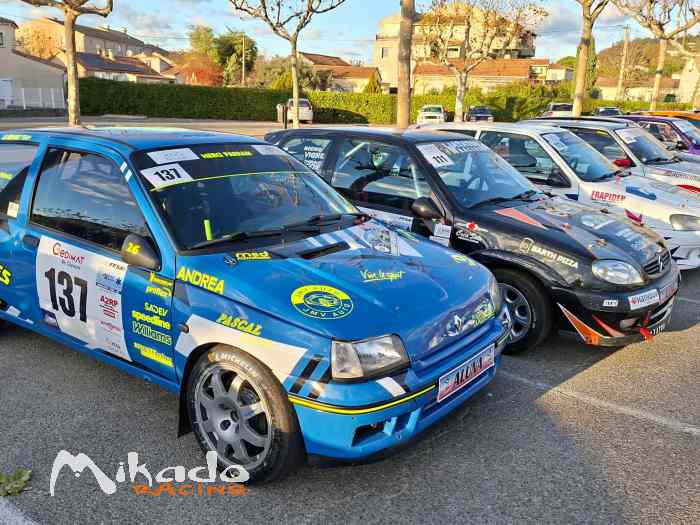 Clio f2000