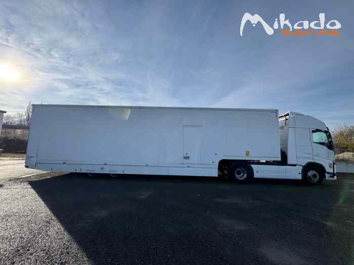LOCATION OU VENTE SEMI-REMORQUE RACETRAILER CARGO MOTOSPORT 0