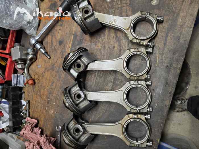 Vends 3 pistons Renault F7R 0