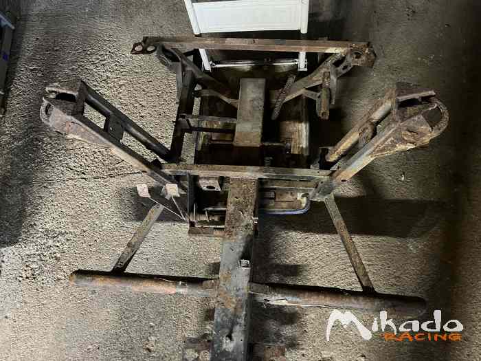 Châssis et caisse ALPINE RENAULT A310 2