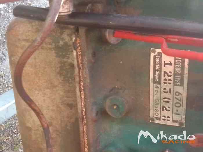 Dauphine moteur 670-1