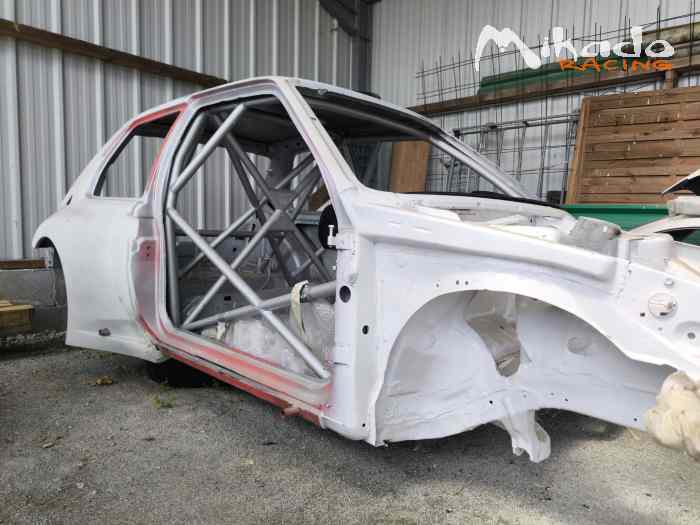 A VENDRE CAISSE 106 MAXI 5