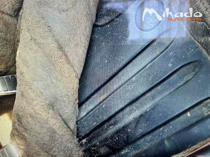 vend ou échange R5 ALPINE TURBO 1982 – photo 4 sur 6