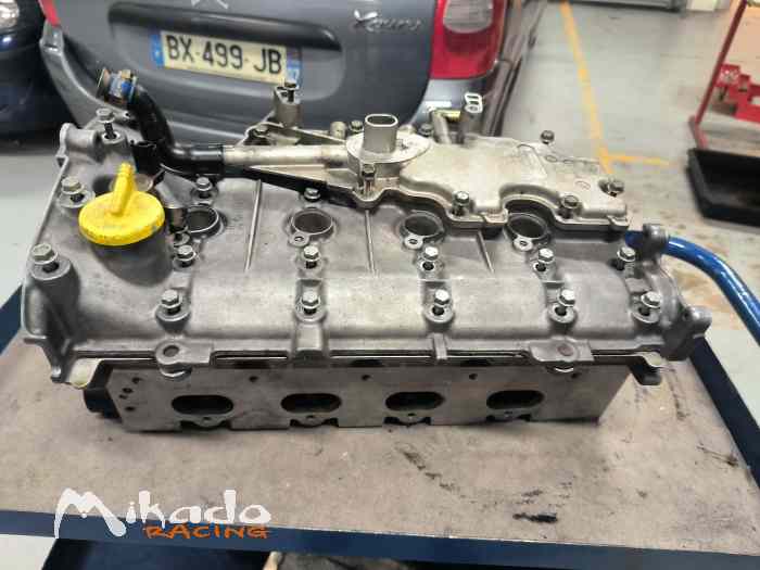 Culasse f4r toitot clio 0