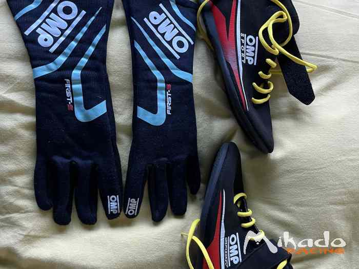 Gants et chaussures FIA 0