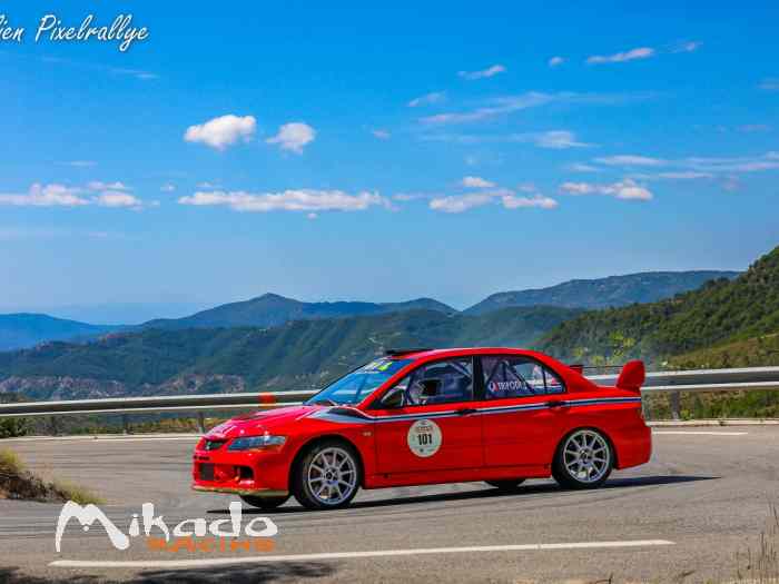 Mitsubishi lancer evo 9 R4 4