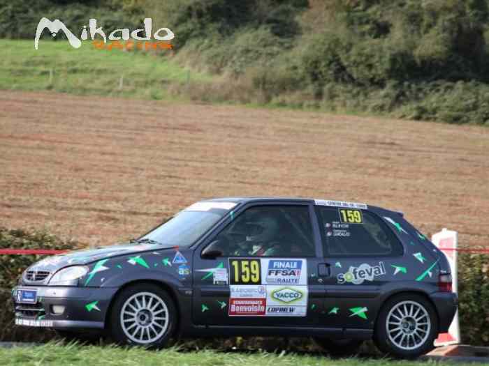 Vends Saxo VTS A6 1