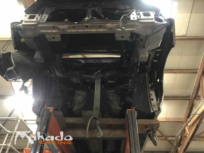 SUBARU Impreza STI 8/9 caisse neuve avec ouvrants 1