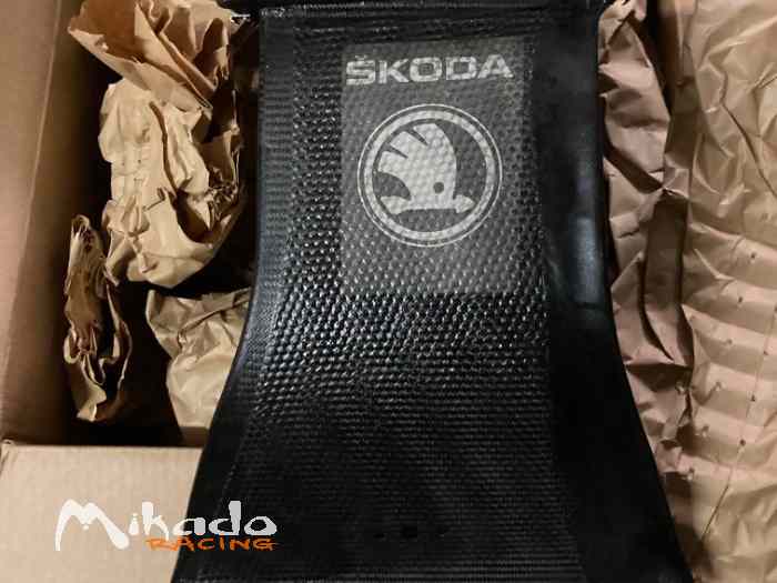BOITE À AIR SKODA FABIA R5 NEUVE