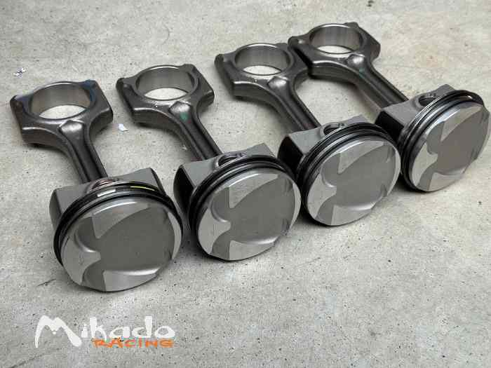 Jeu de bielles / pistons neufs pour THP 270ch 308 GTI / RCZR 3