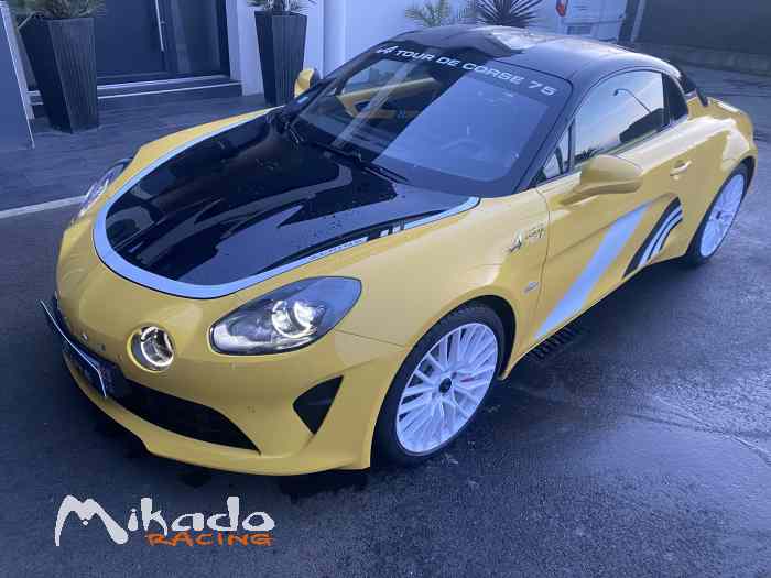 Alpine A110 TOUR DE CORSE