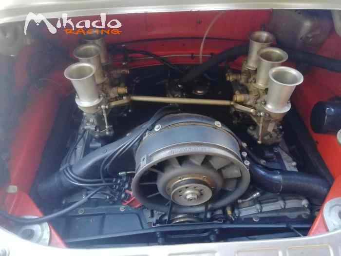 PORSCHE 911 SWB RACER 4