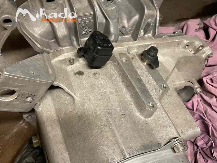 Vends boîte 6 crabots sadev gra Renault 1